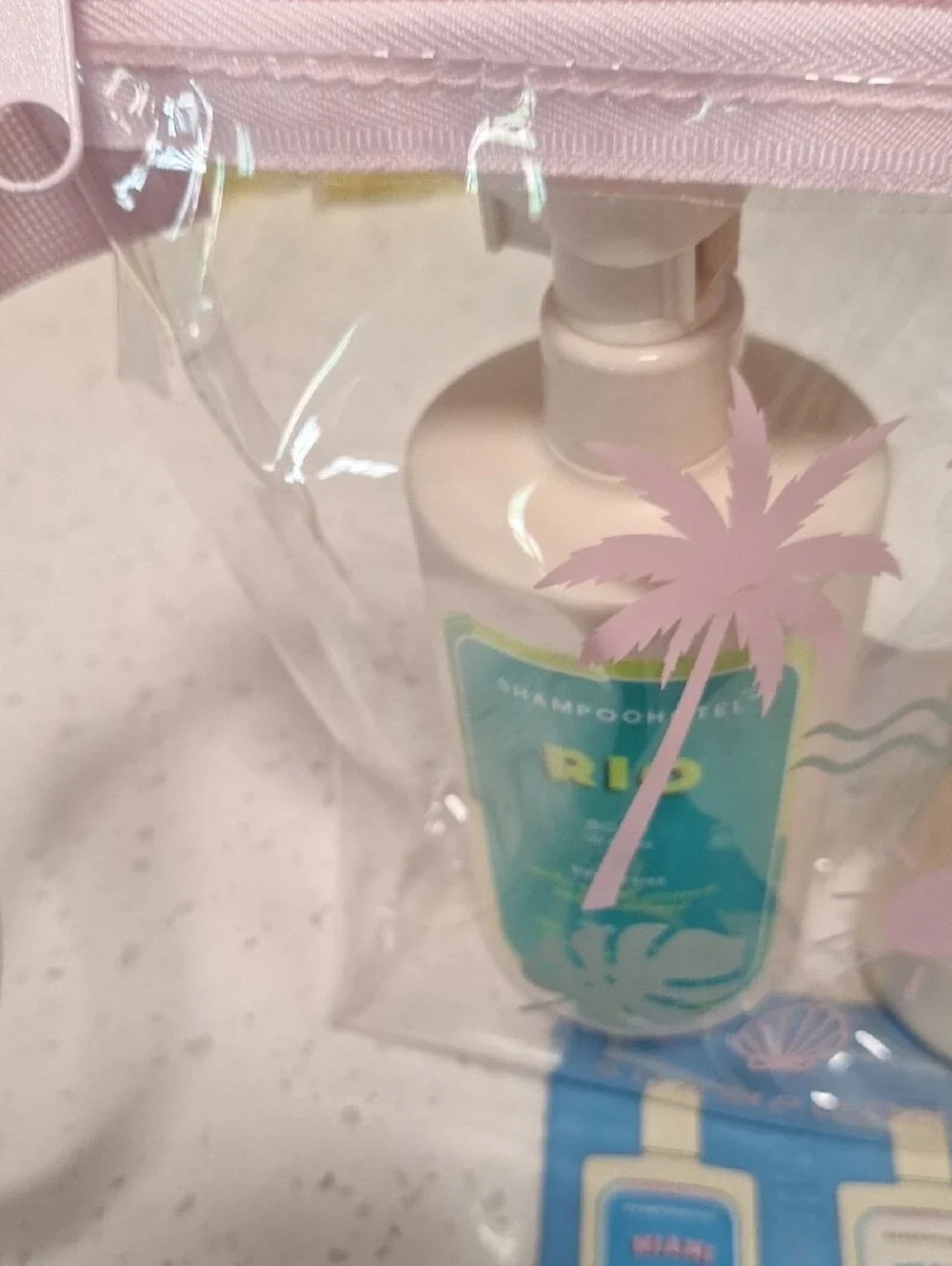Shampoo Hotel Bundle